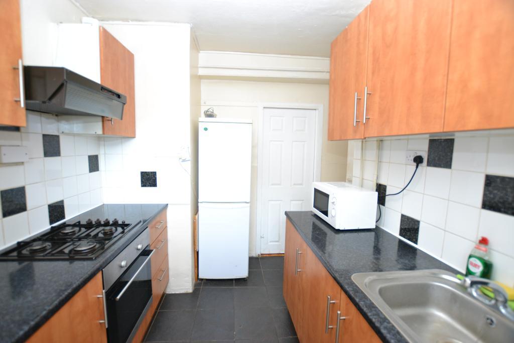 1 Bedroom Flat Share to Rent in London, E1 1RY