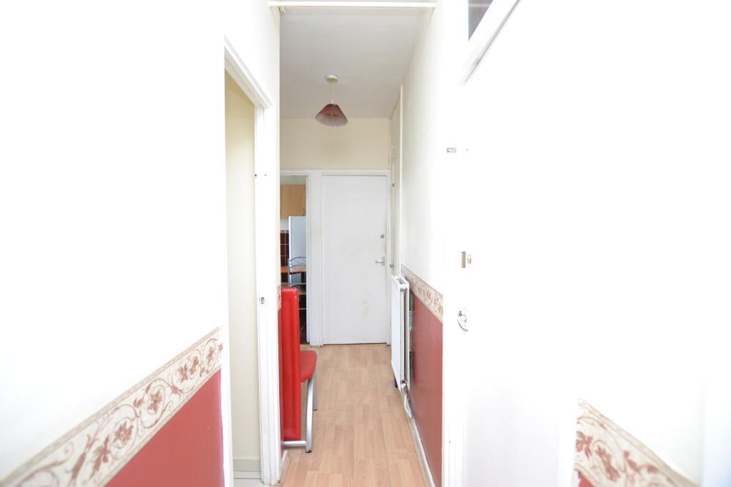 4 Bedroom Maisonette to Rent in Redbridge, IG1 2PN