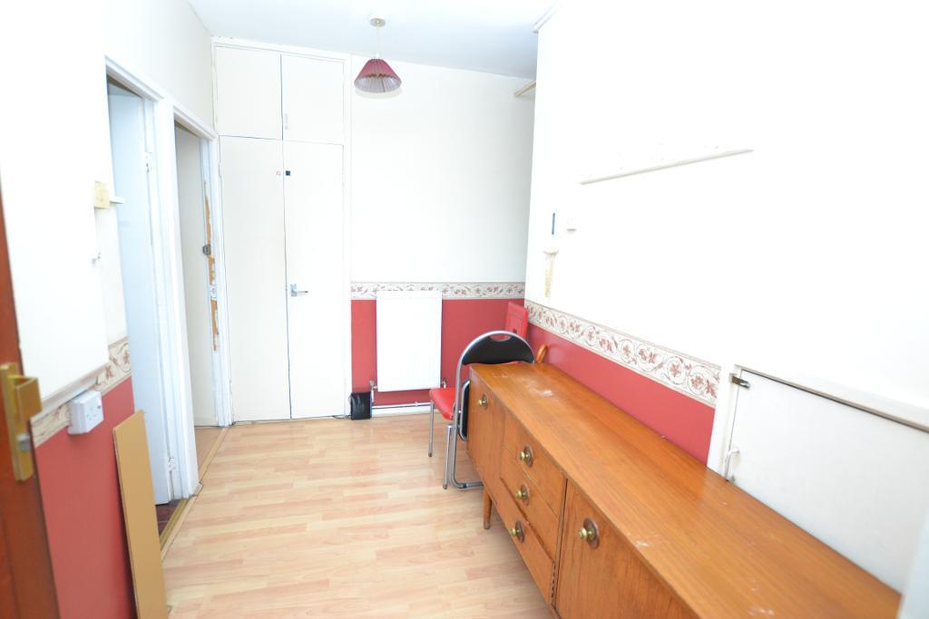4 Bedroom Maisonette to Rent in Redbridge, IG1 2PN