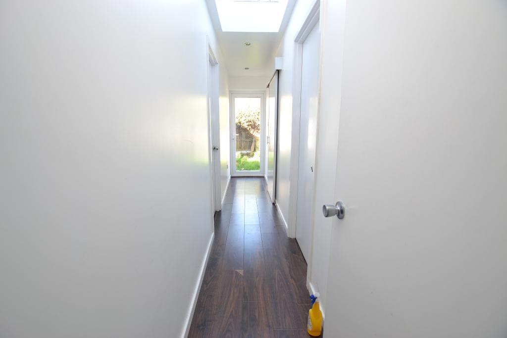 1 Bedroom House Share to Rent in London, E14 7TH