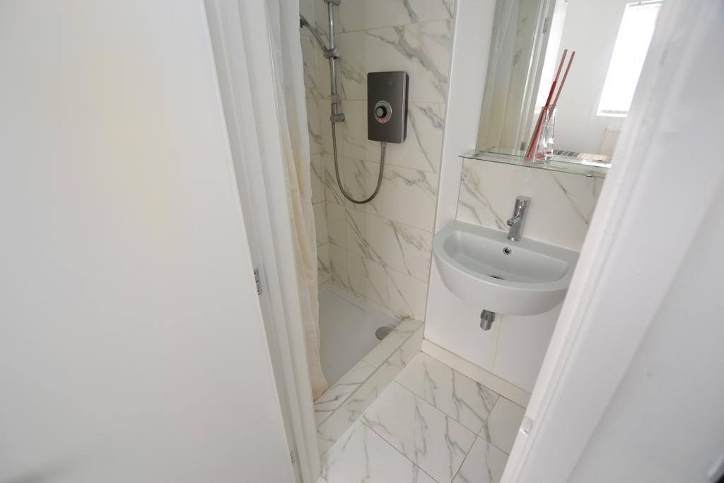 6 Bedroom Terraced to Rent in London, E14 7TH