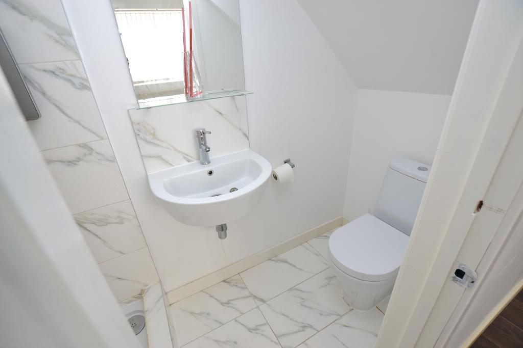 6 Bedroom Terraced to Rent in London, E14 7TH