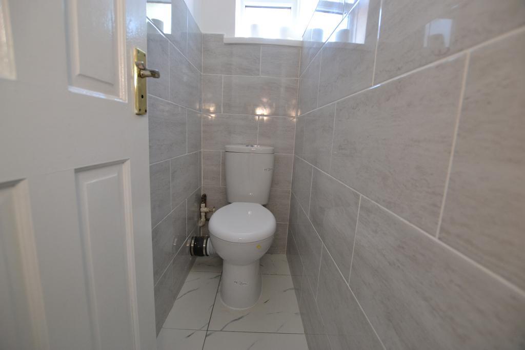 1 Bedroom House Share to Rent in London, E1 4AU