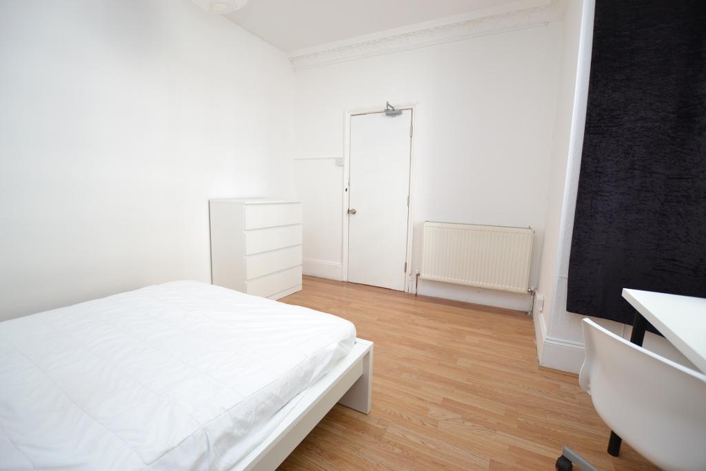 1 Bedroom House Share to Rent in London, E14 7DQ