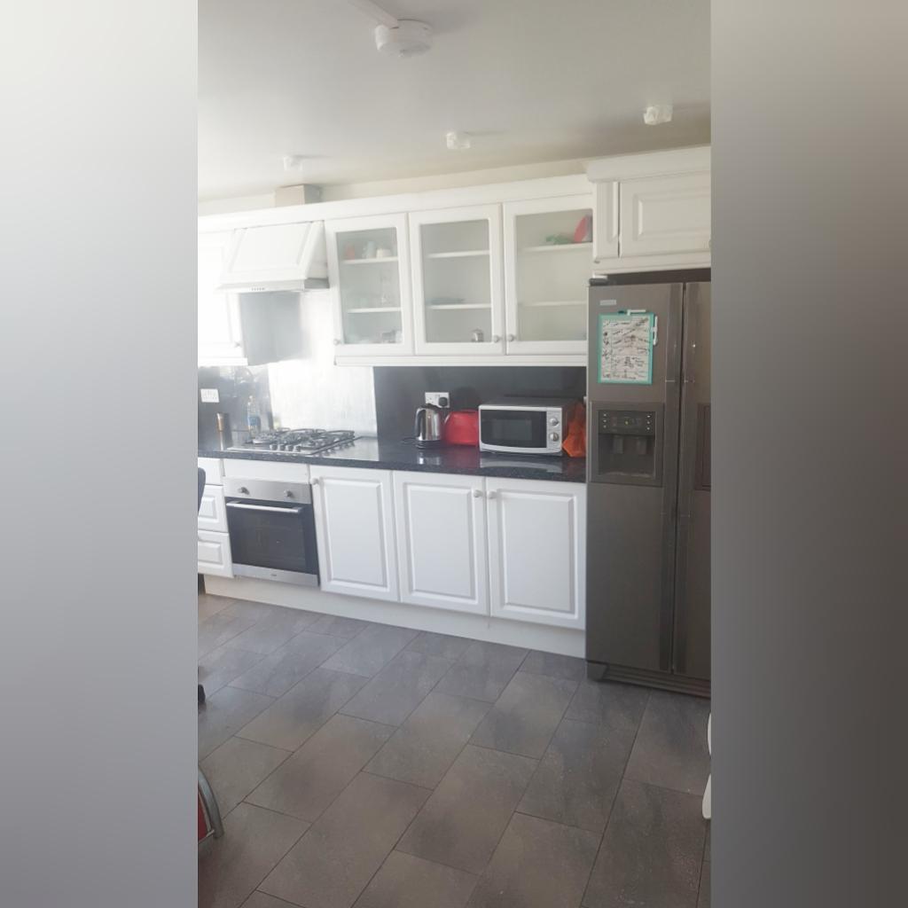 1 Bedroom House Share to Rent in London, E15 1AU