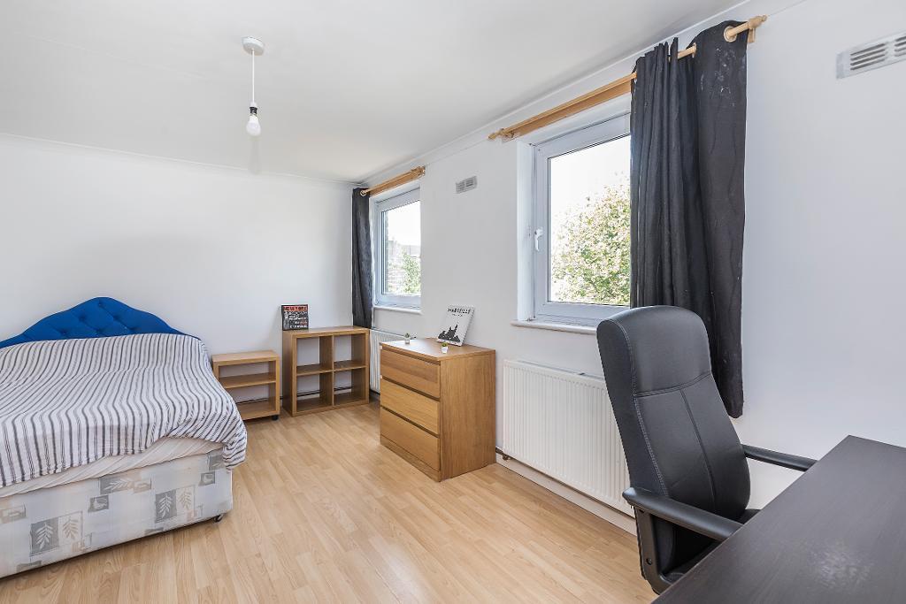 6 Bedroom Terraced to Rent in London, E14 7RS