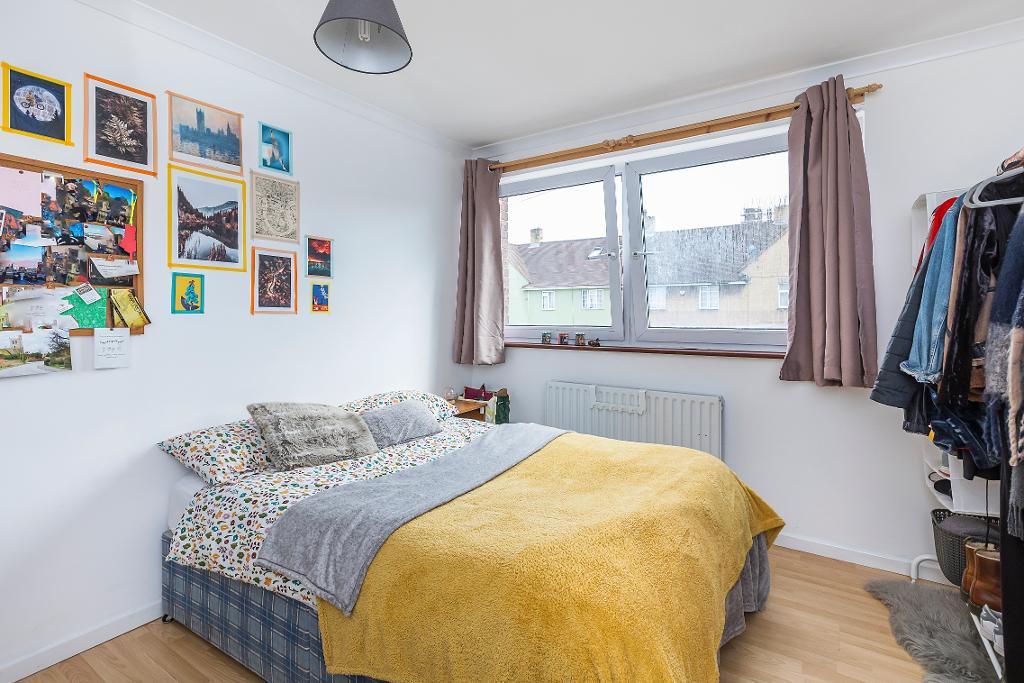 6 Bedroom Terraced to Rent in London, E14 7RS