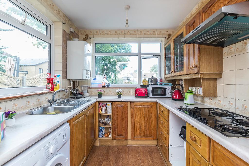 6 Bedroom Terraced to Rent in London, E14 7RS