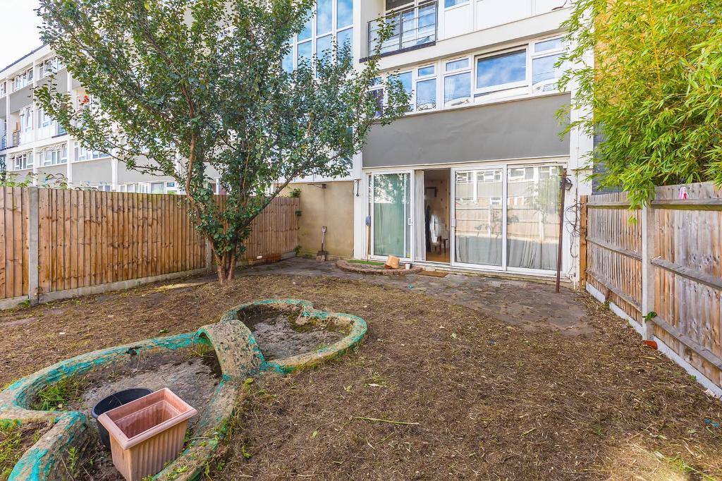 4 Bedroom End Terraced to Rent in London, E3 4TQ