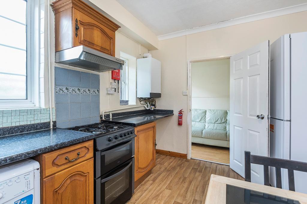 5 Bedroom Terraced to Rent in London, E14 7QY