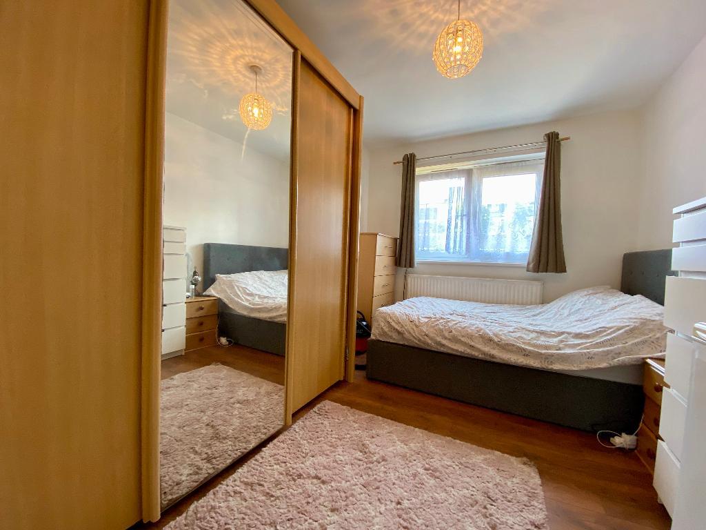 4 Bedroom Flat to Rent in London, E1 5QW