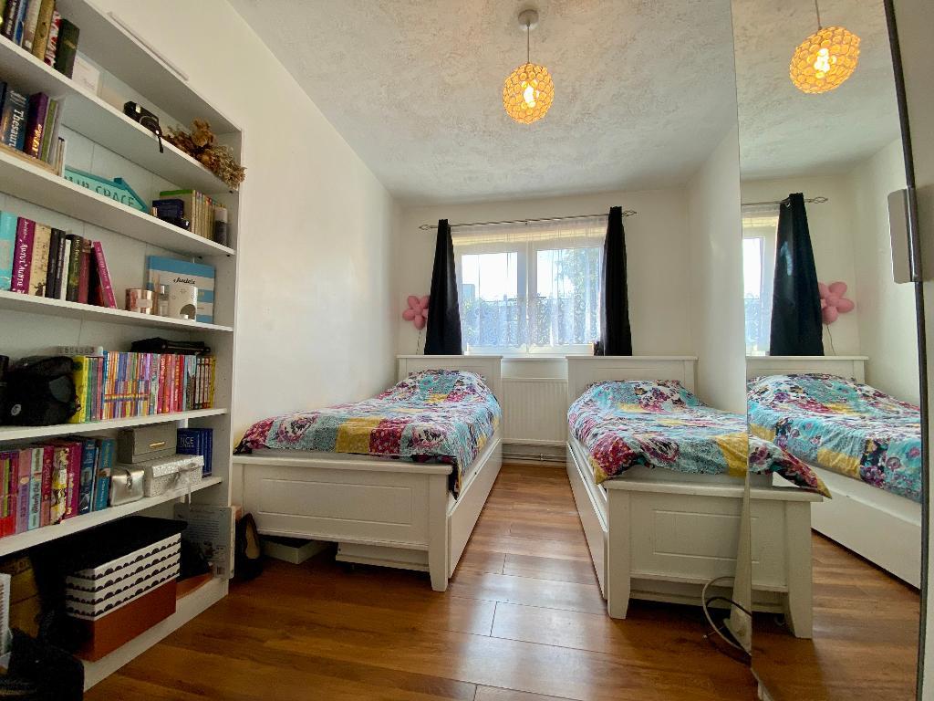 4 Bedroom Flat to Rent in London, E1 5QW