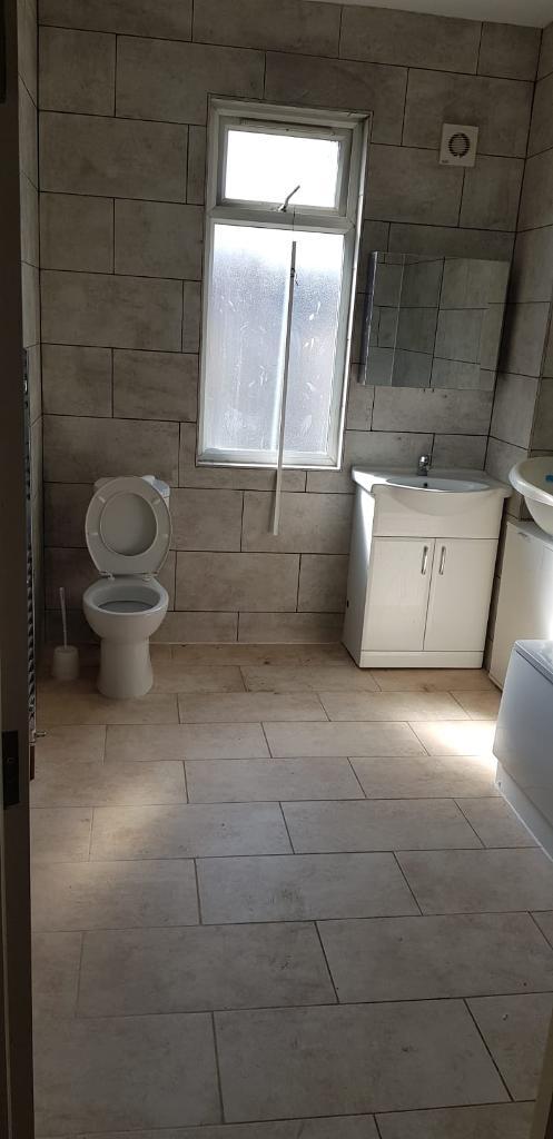7 Bedroom Semi-Detached to Rent in London, IG1 4AR