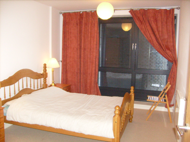 1 Bedroom Flat to Rent in London, E16 1BF