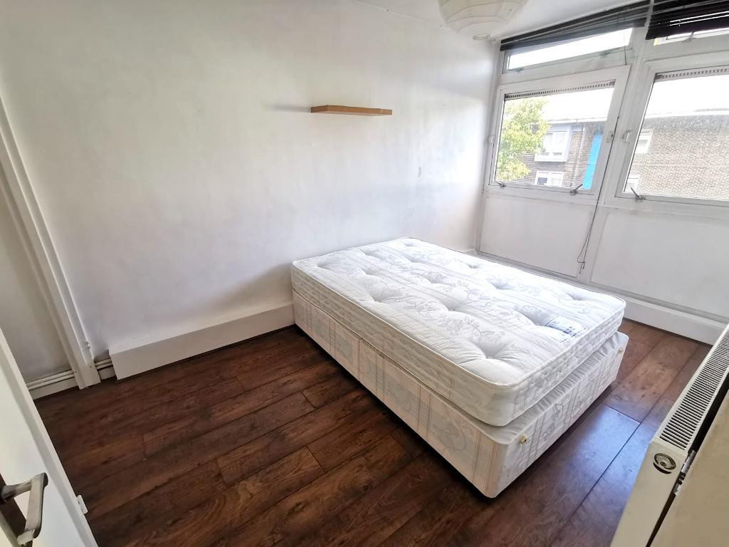 4 Bedroom Maisonette to Rent in London, E1 2NN