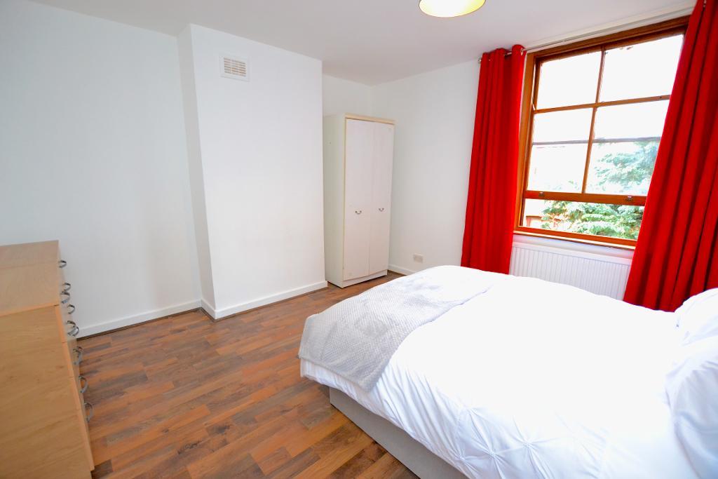 1 Bedroom Flat Share to Rent in London, E1 3AE