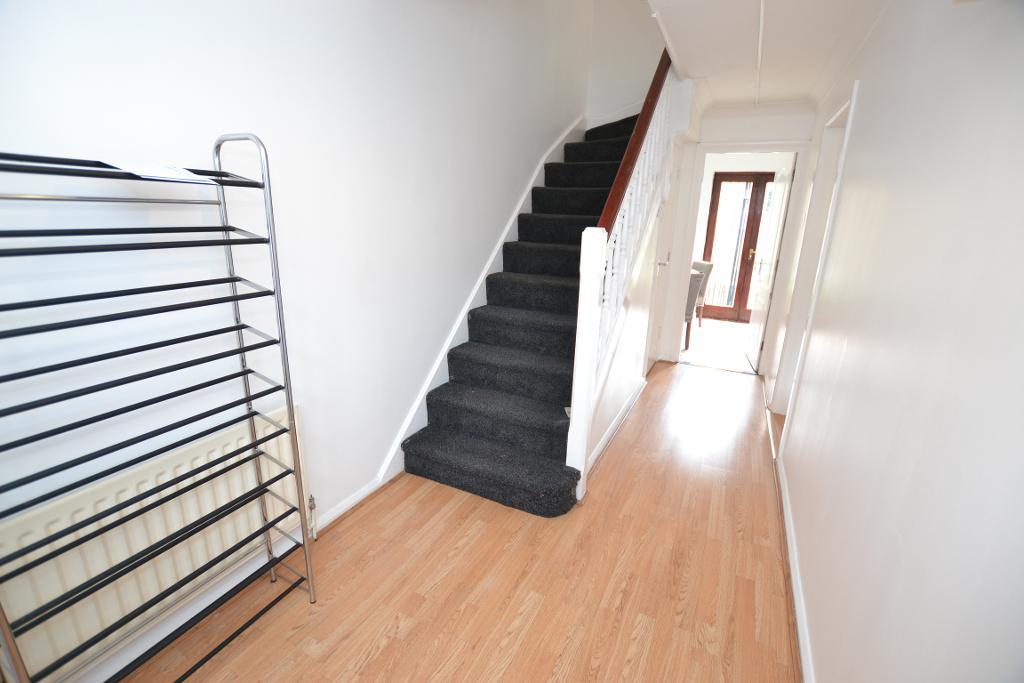 5 Bedroom Terraced to Rent in London, E1W 2JP