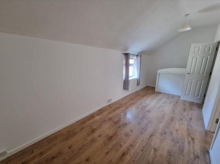 1 Bedroom Flat to Rent in London, E15 4DL