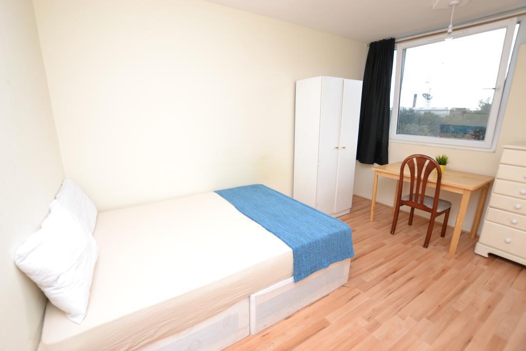 4 Bedroom Maisonette to Rent in London, E1 8GR