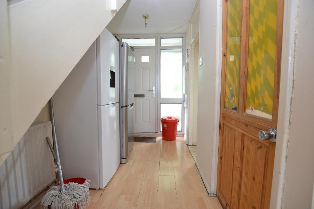 4 Bedroom Maisonette to Rent in London, E1 8GR