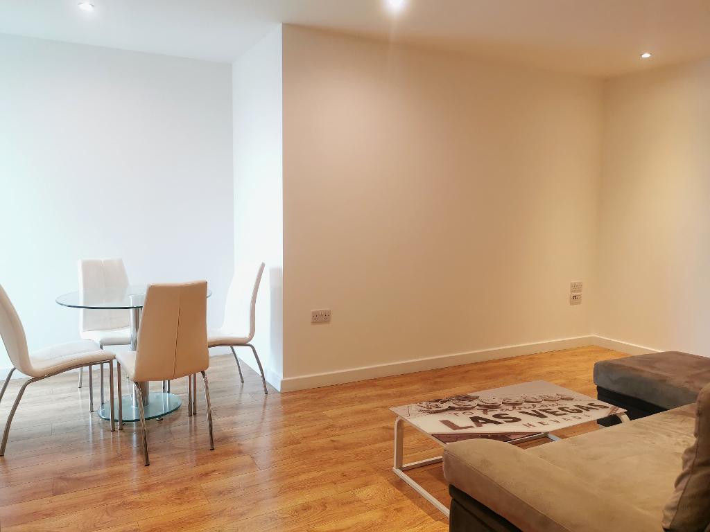 1 Bedroom Flat to Rent in London, SE18 6HX