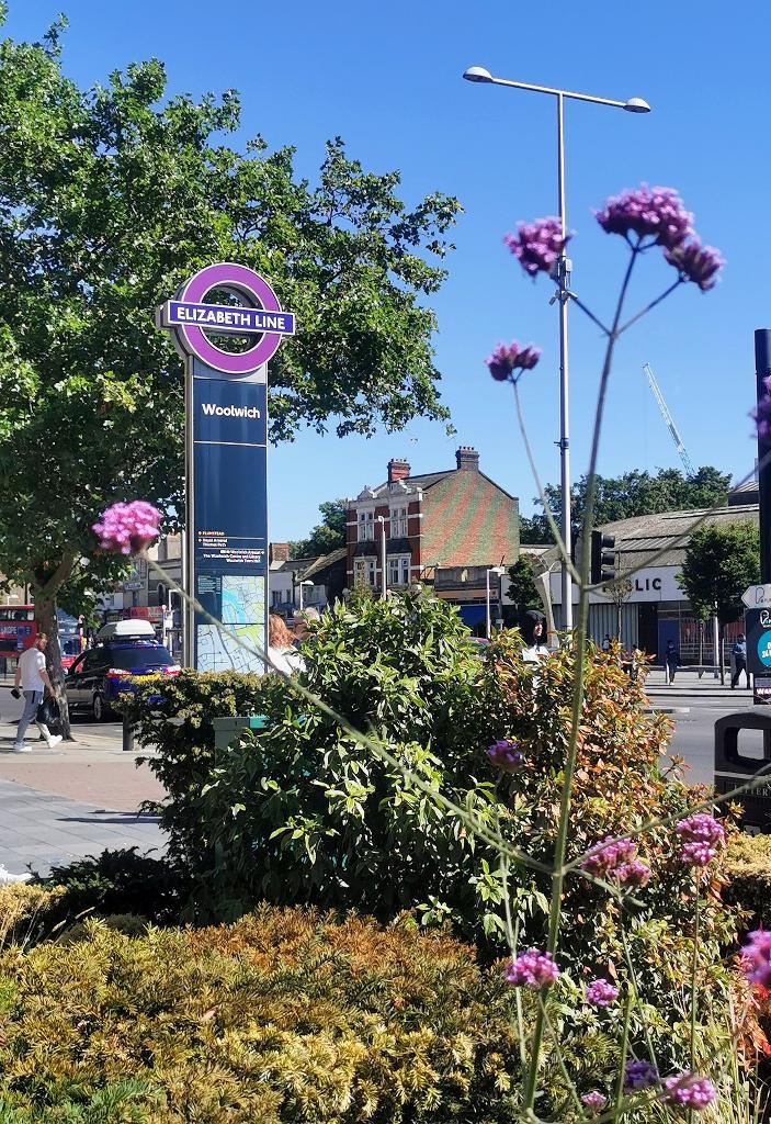 1 Bedroom Flat to Rent in London, SE18 6HX