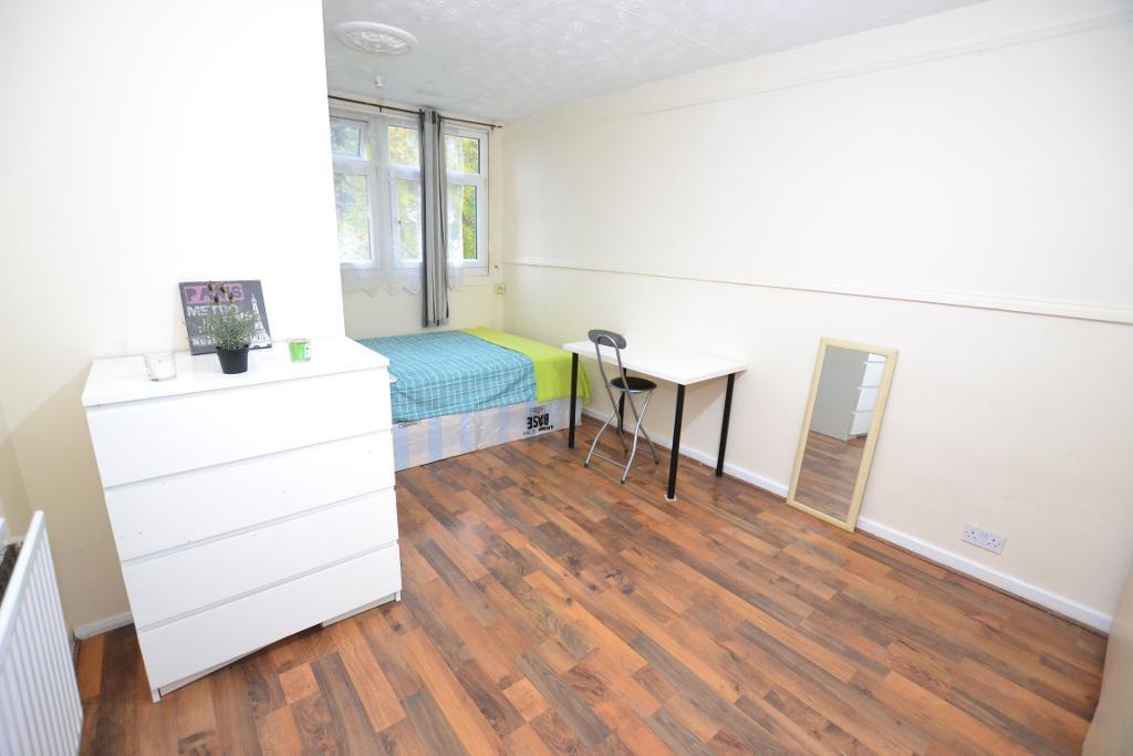 1 Bedroom Flat Share to Rent in London, E1 8GX