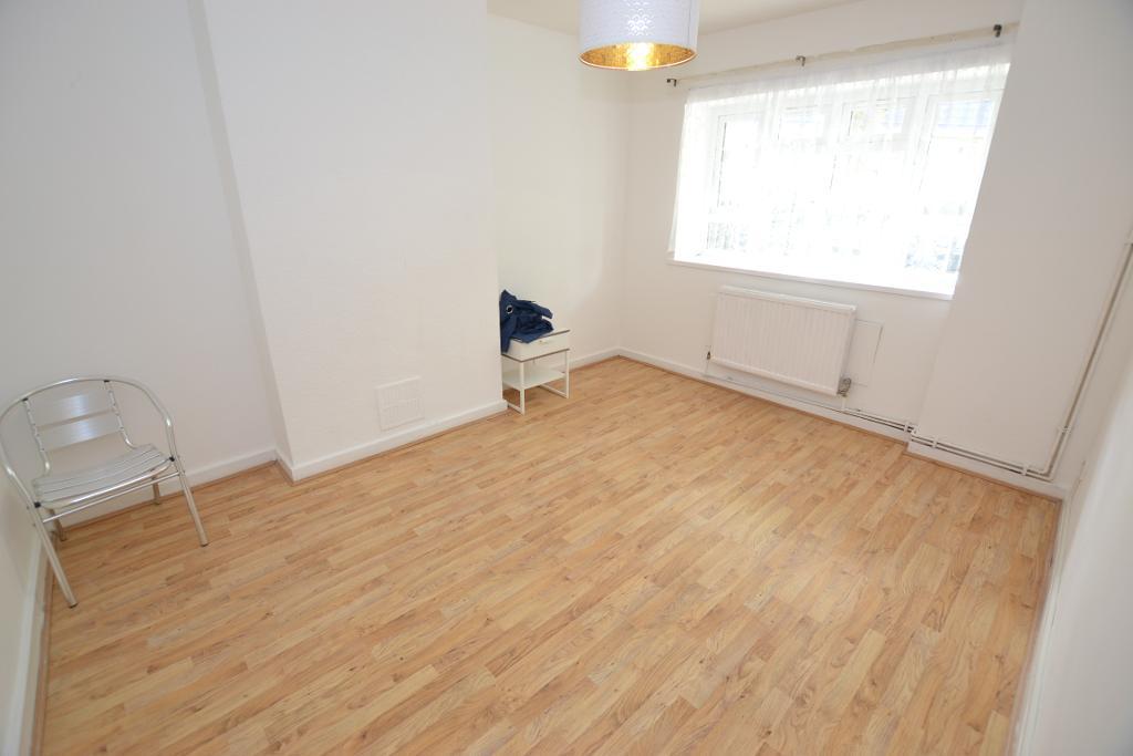 1 Bedroom Flat Share to Rent in London, E14 8HE