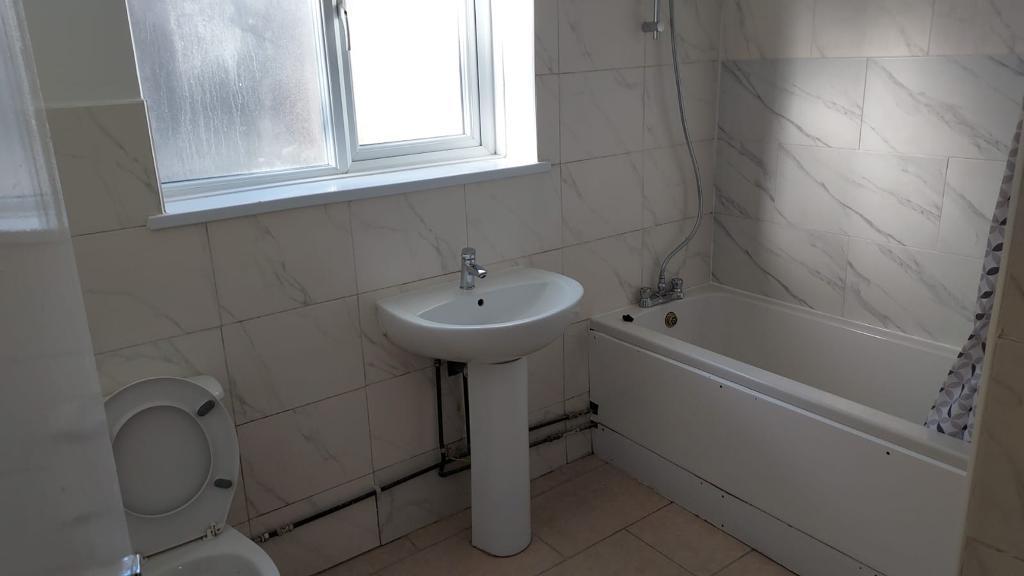 1 Bedroom House Share to Rent in London, E7 0EU
