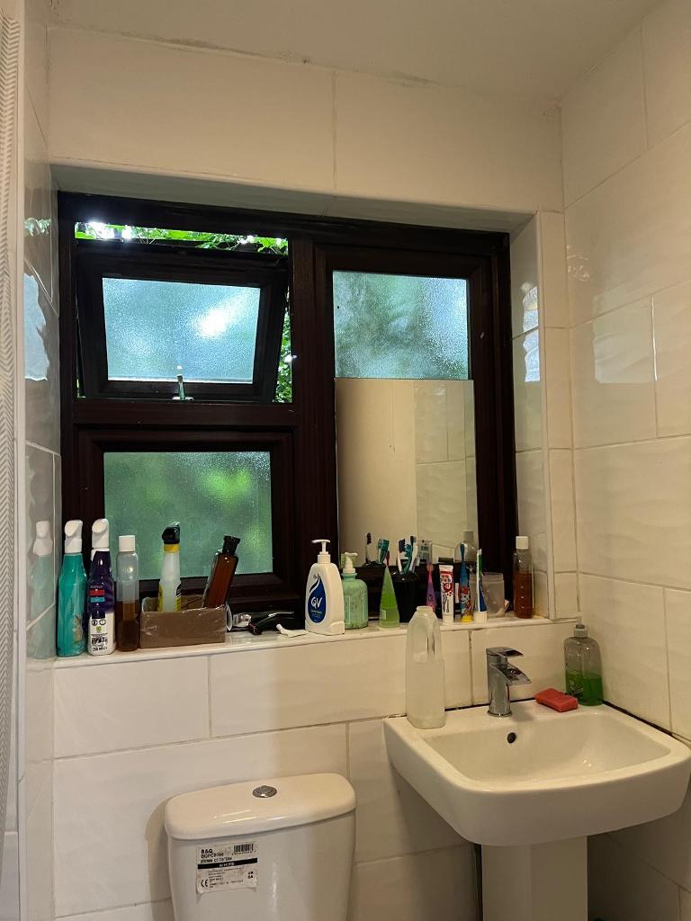 2 Bedroom Flat to Rent in London, E13 0HN