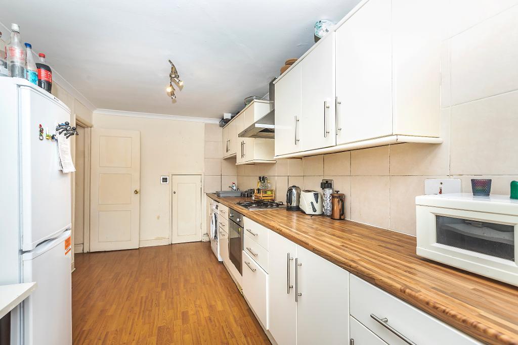 1 Bedroom Flat Share to Rent in London, E3 4AS