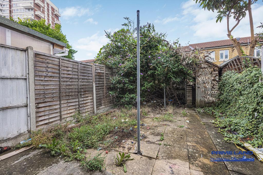 1 Bedroom House Share to Rent in London, E14 7RA