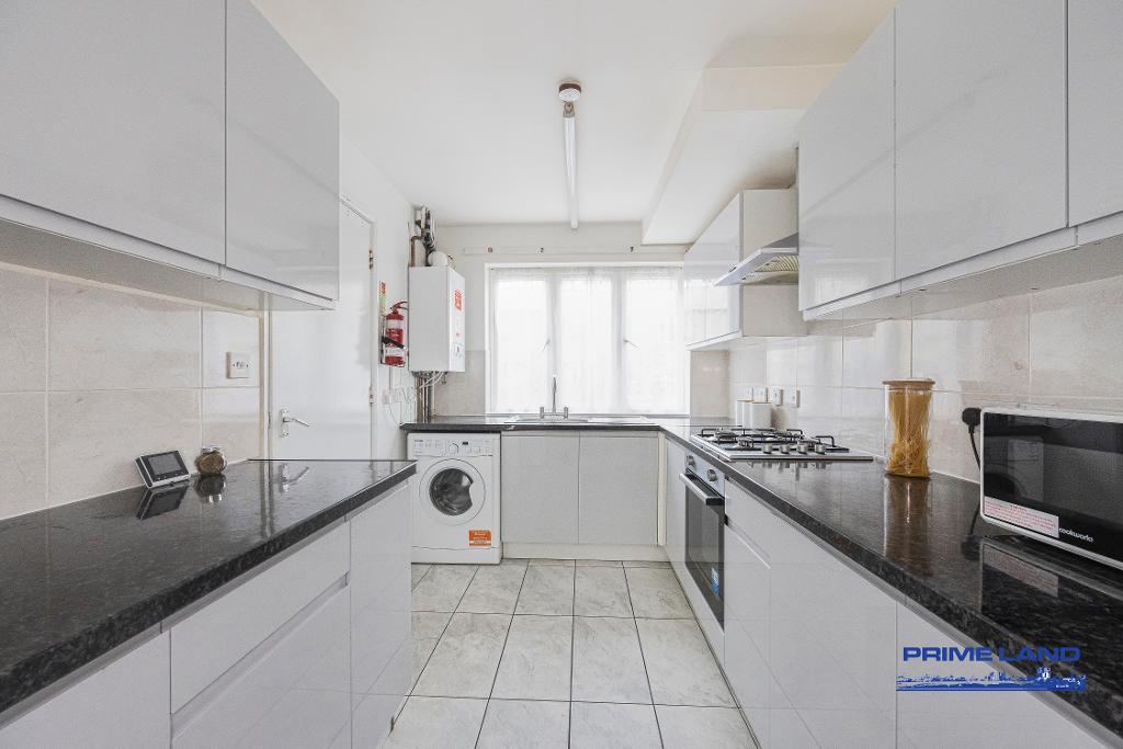 1 Bedroom House Share to Rent in London, E14 7RA