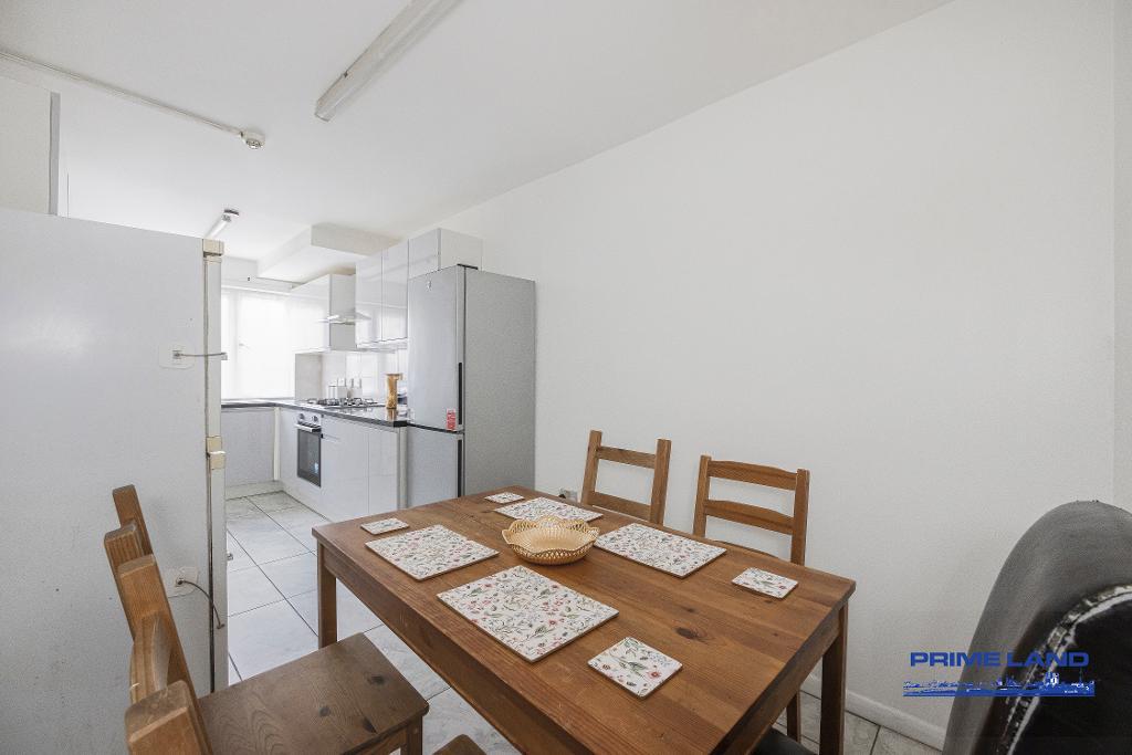 1 Bedroom House Share to Rent in London, E14 7RA