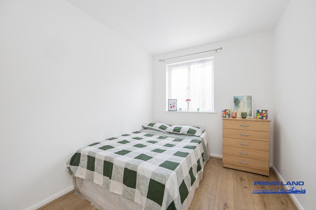 1 Bedroom House Share to Rent in London, E14 7RA
