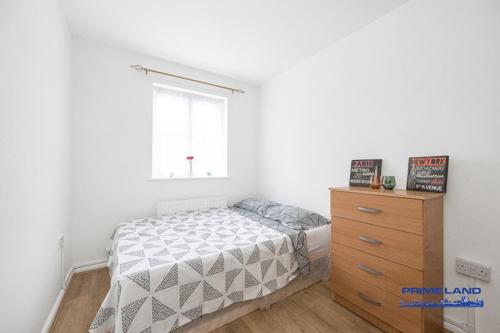 1 Bedroom House Share to Rent in London, E14 7RA