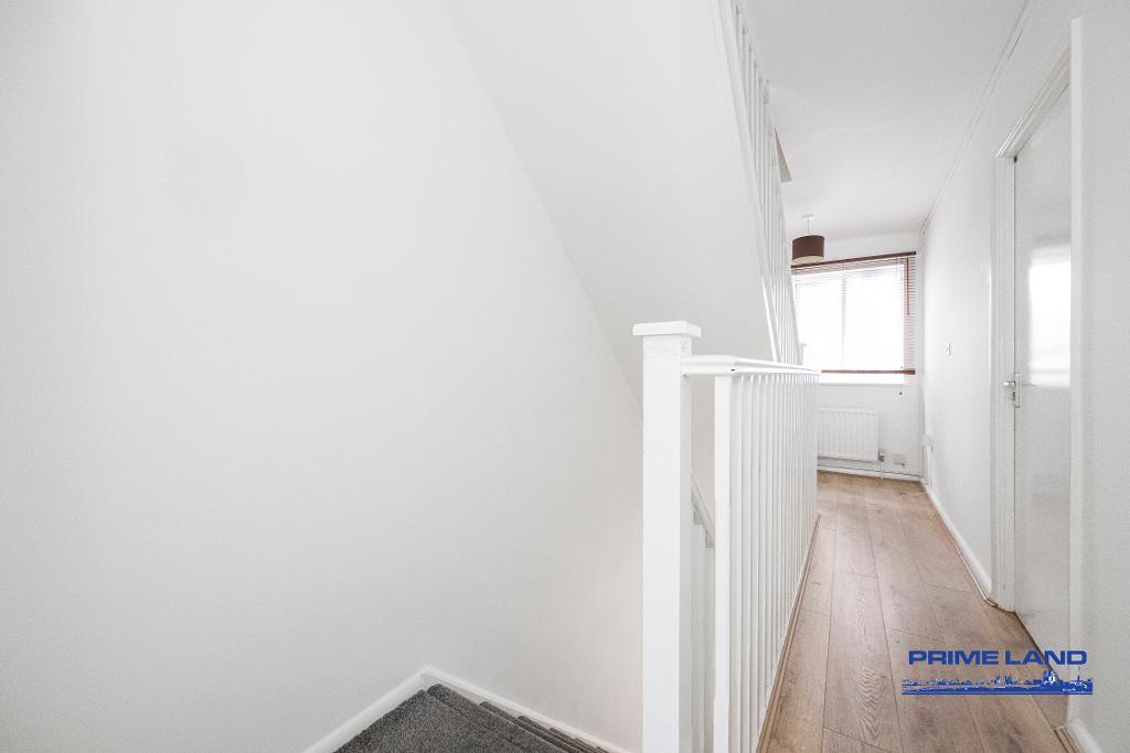 1 Bedroom House Share to Rent in London, E14 7RA