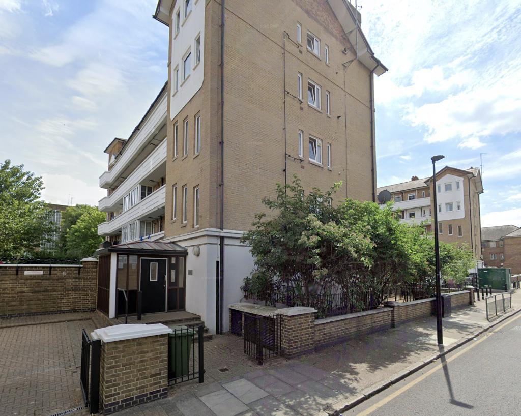 2 Bedroom Flat for Sale in London, E2 0JY