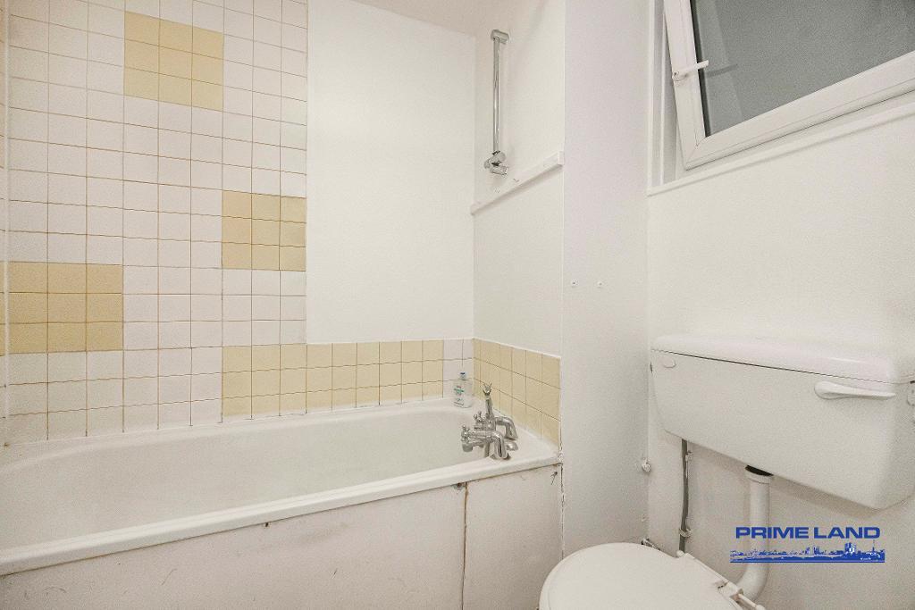 1 Bedroom Flat for Sale in London, E3 4EU