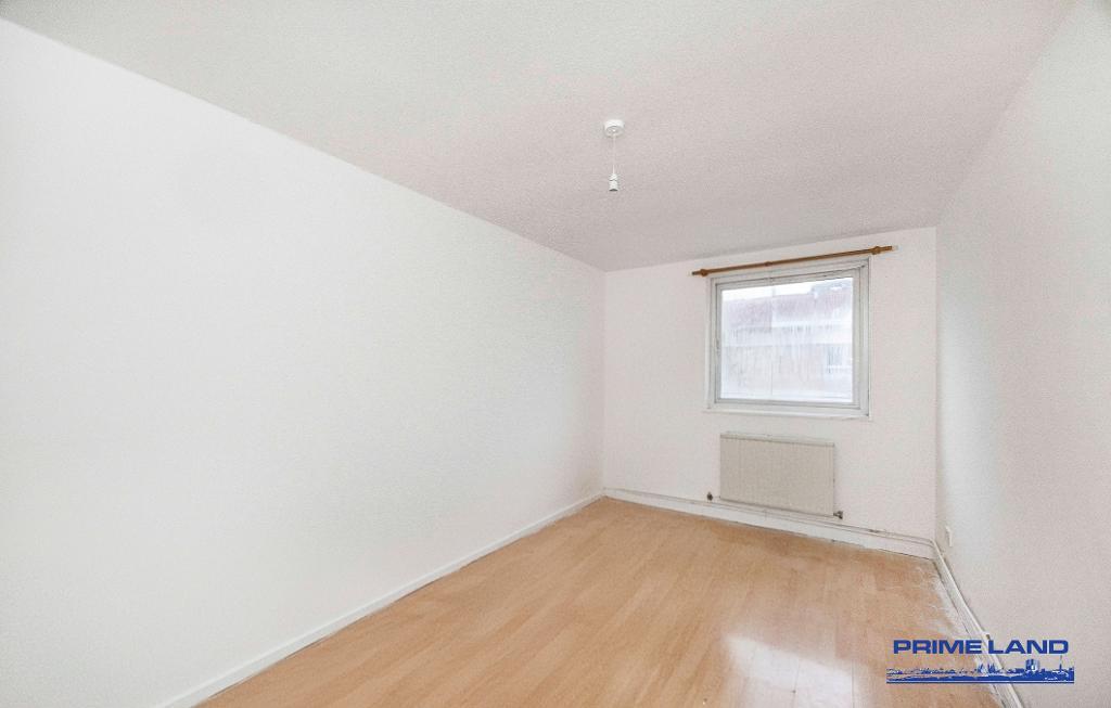 1 Bedroom Flat for Sale in London, E3 4EU