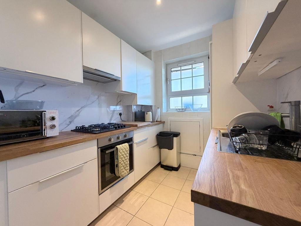 4 Bedroom Flat to Rent in London, E1 1PD