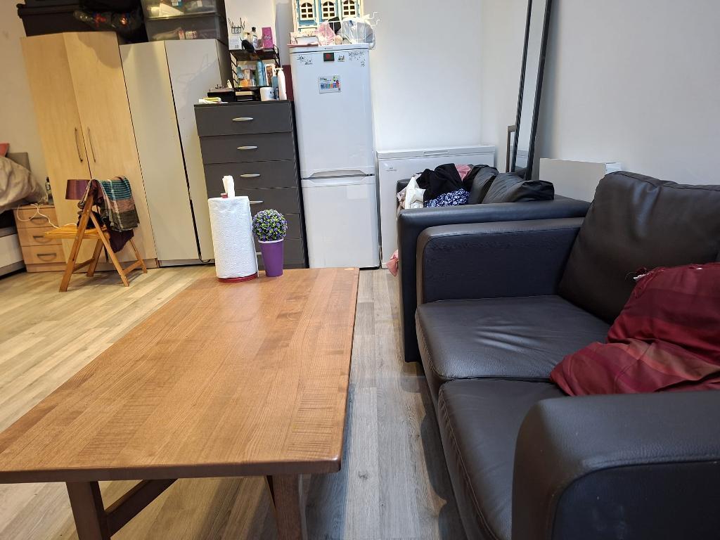 1 Bedroom Flat to Rent in London, E15 4DL