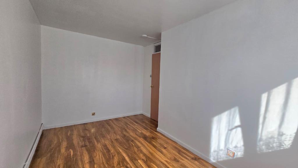 3 Bedroom Maisonette to Rent in London, E15 4HW