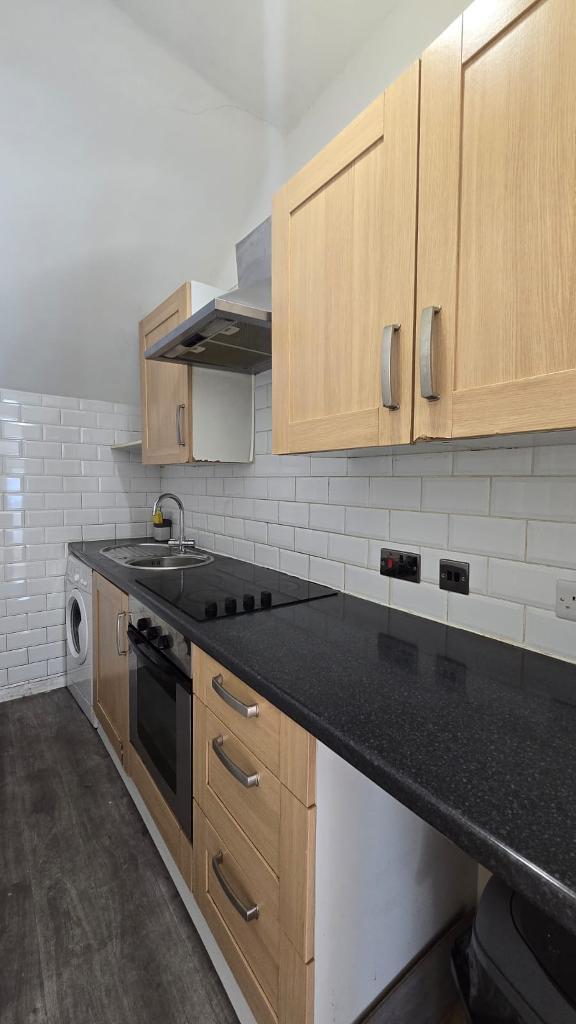 1 Bedroom Flat to Rent in London, E15 4DL