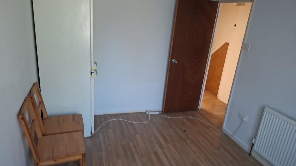 4 Bedroom End Terraced to Rent in London, E6 5RN