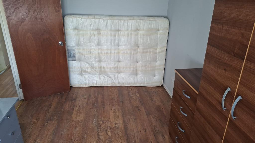 4 Bedroom End Terraced to Rent in London, E6 5RN