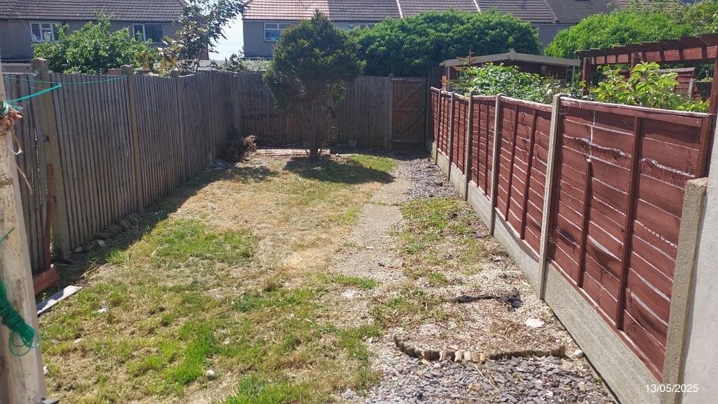 2 Bedroom Semi-Detached to Rent in London, RM8 3PJ