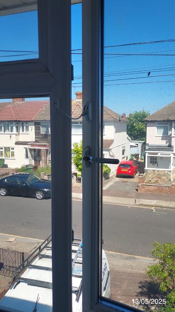 2 Bedroom Semi-Detached to Rent in London, RM8 3PJ