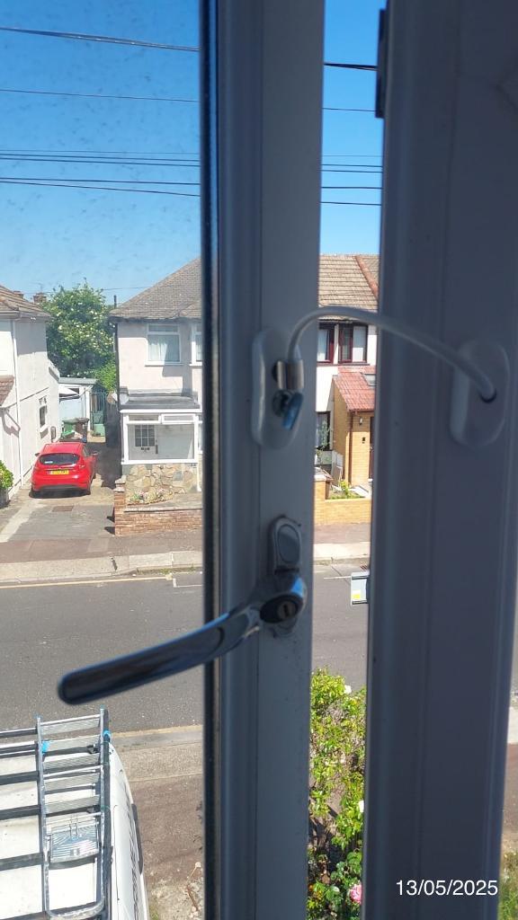 2 Bedroom Semi-Detached to Rent in London, RM8 3PJ
