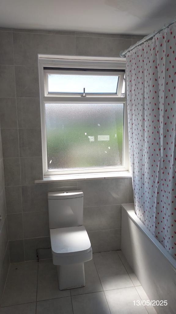 2 Bedroom Semi-Detached to Rent in London, RM8 3PJ